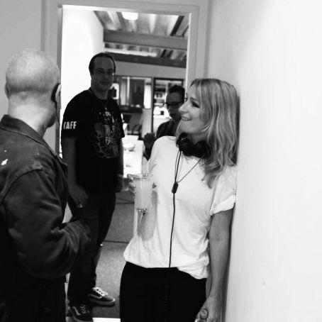 299A6DA9 AC03 457D 8780 5CD4F8789ECD