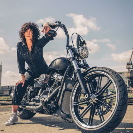 37  Denise for Harley  18. August 2020  Ben Ott  LEICA SL2